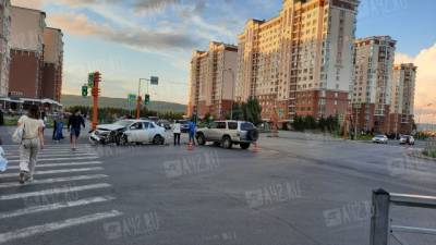 На перекрёстке в Кемерове произошло серьёзное ДТП