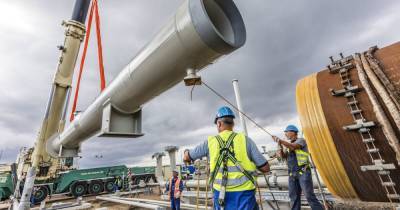 "Газпром" обвалил цены на газ в Европе заявлением о поставках через "Северный поток-2"