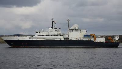 Поведение российского судна «Янтарь» у берегов Ирландии обеспокоило британских военных
