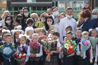 Линейки в школах Дагестана пройдут только для первоклашек