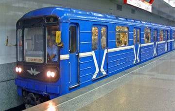 В Минске остановилась «красная» ветка метро