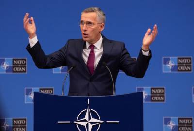 Политолог назвал НАТО союзом лузеров и сравнил с КПСС 91 года