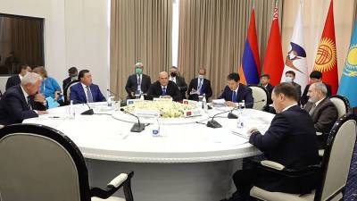 Мишустин прилетел в Киргизию на заседание межправсовета ЕАЭС
