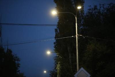 После прямой линии губернатор заявил о модернизации освещения в Астрахани