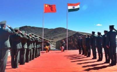 Офицеры Индии и КНР обсудили ситуацию на границе двух стран