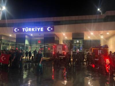 Очередная группа МЧС Азербайджана прибыла в Турцию для борьбы с лесными пожарами (ФОТО)