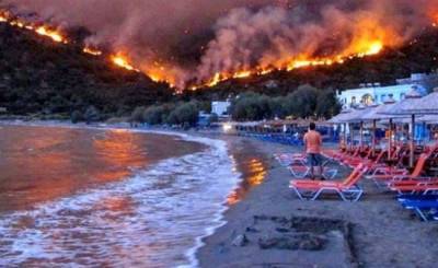 В Греции растет количество лесных пожаров, власти эвакуируют население