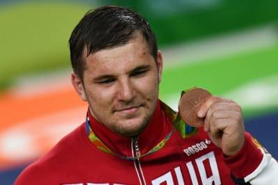 Борец Семенов сразится за бронзу на Олимпиаде в Токио