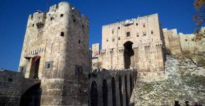 В Алеппо начали восстанавливать разрушенную древнюю цитадель