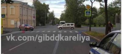 Девушка попала под колеса автомобиля на пешеходном переходе в Петрозаводске