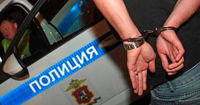 Мужчина с пистолетом изнасиловал приезжего в хостеле в Москве