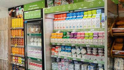Во всех магазинах «Олонии» снижены цены еще на ряд молочных продуктов