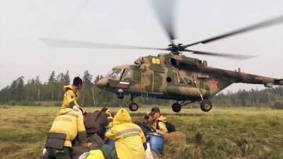 Пожары в Якутии тушат две тысячи человек