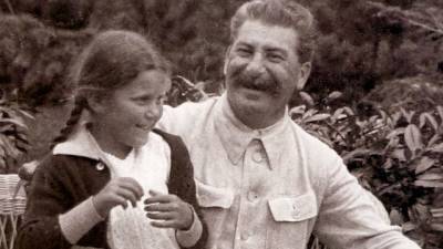 Светлана Аллилуева: почему на самом деле дочь Сталина сбежала в США
