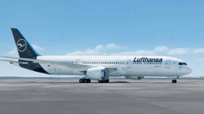 Lufthansa оснастит экономкласс спальными местами: как они будут выглядеть