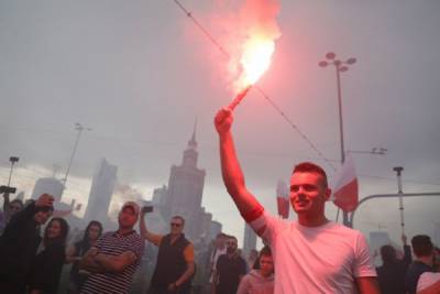 Националисты грозят референдумом, если Польша отступит перед «немецким агрессором»