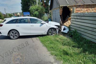 В Щекинском районе в ДТП пострадали двухлетний ребенок, младенец и двое взрослых