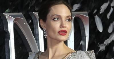 Анджелину Джоли заметили в компании известного мужчины в Венеции