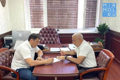 Эмиль Татаев и Будун Будунов обсудили вопрос развития футбола в Дагестане