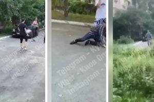 Трое подростков напали на мужчину в Киеве