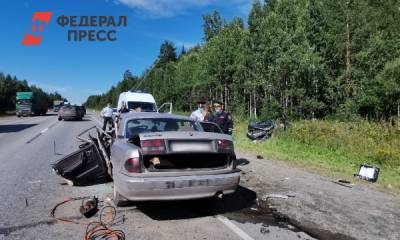 Под Екатеринбургом «Волга» устроила ДТП с погибшим и пятью пострадавшими