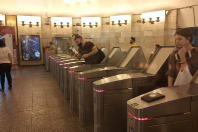 «Тройка» может потеснить «Подорожник» в петербургском метро