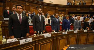 Парламент Армении проведет дополнительное заседание