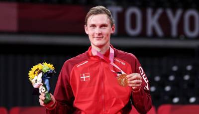 Датчанин Аксельсен стал олимпийским чемпионом по бадминтону