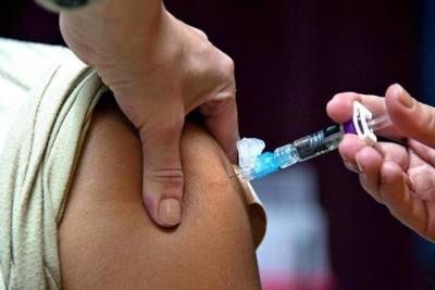 Ученые из Польши рассказали, почему люди не хотят вакцинироваться против коронавируса COVID-19