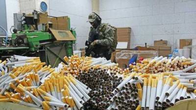 В Польше разоблачили подпольную табачную фабрику: задержали 7 украинцев