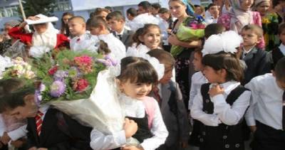 Первоклассники в Таджикистане пойдут в школу 10 августа