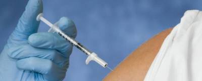 Польские ученые объяснили нежелание людей вакцинироваться против COVID-19