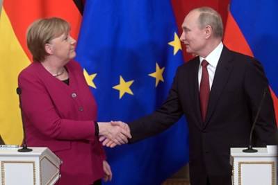 Биограф Путина рассказал о целях прощального визита Меркель в Россию