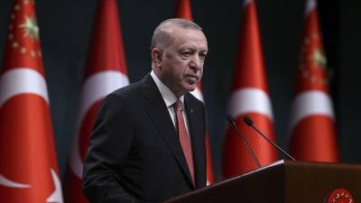 Турция вводит ограничения для непривитых от коронавируса