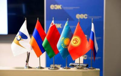 Киргизия заинтересована в участии в проектах авиапромышленности ЕАЭС