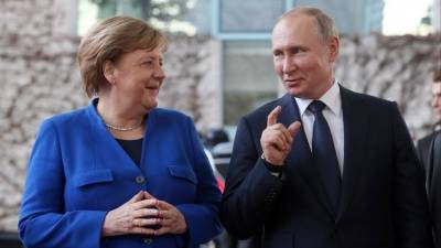 Путин встретится с Меркель перед выборами нового канцлера Германии