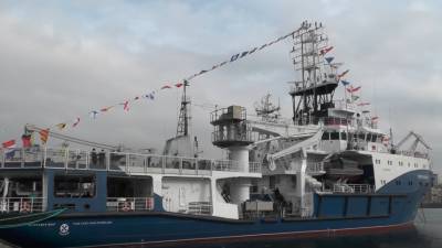 El Pais: Испания вновь не пустила корабли РФ в порт Сеуты