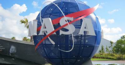 NASA приостановило работу со SpaceX после иска Безоса