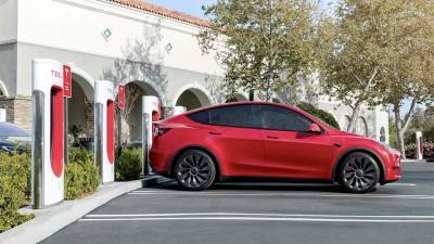 Tesla выпустит кроссовер Model Y с увеличенным запасом хода