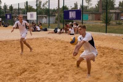 В Макеевке стартовал чемпионат по мужскому пляжному волейболу