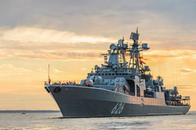 ВМФ России прислал подмогу своим кораблям, которых Испания не пустила в свой порт