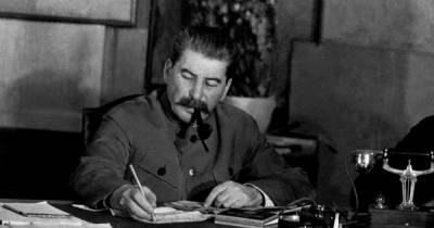 Колоссы и свободный рубль: мегапроекты Сталина, сбывшиеся и нет