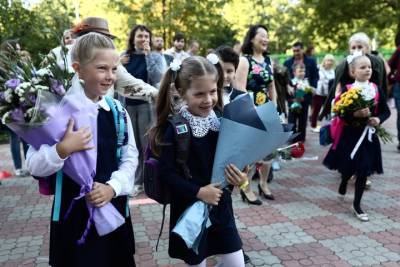 «Одеть детей потеплее»: синоптик рассказала о погоде на 1 сентября в Москве