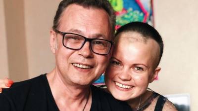 Победивший рак Левкин рассказал об онкологии у дочери: «Просто упала в обморок»