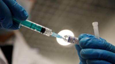 Специалист по вакцинам объяснил возможное отсутствие антител после прививки от COVID-19