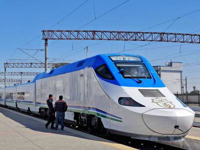 В Узбекистане сократилось количество пассажиров, перевезенных железнодорожным транспортом