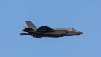 Китайские аналитики раскритиковали боевую мощь американского F-35С
