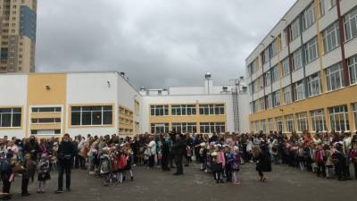 Синоптик рассказал, какая погода ожидает школьников 1 сентября в Петербурге