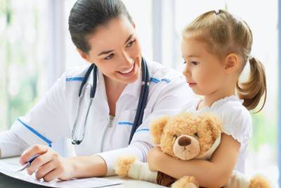 В Оленинской ЦРБ детские врачи примут юных пациентов
