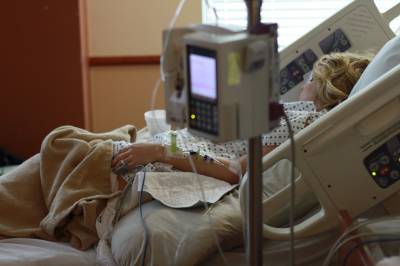 В Карелии две беременные женщины, заболевшие ковидом, находятся в тяжелом состоянии